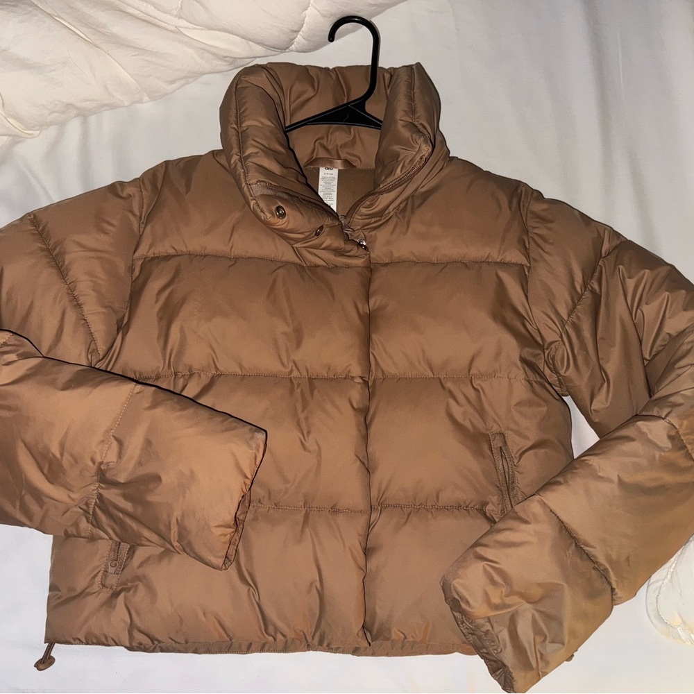 ALO Yoga Gold Rush Puffer Jacket